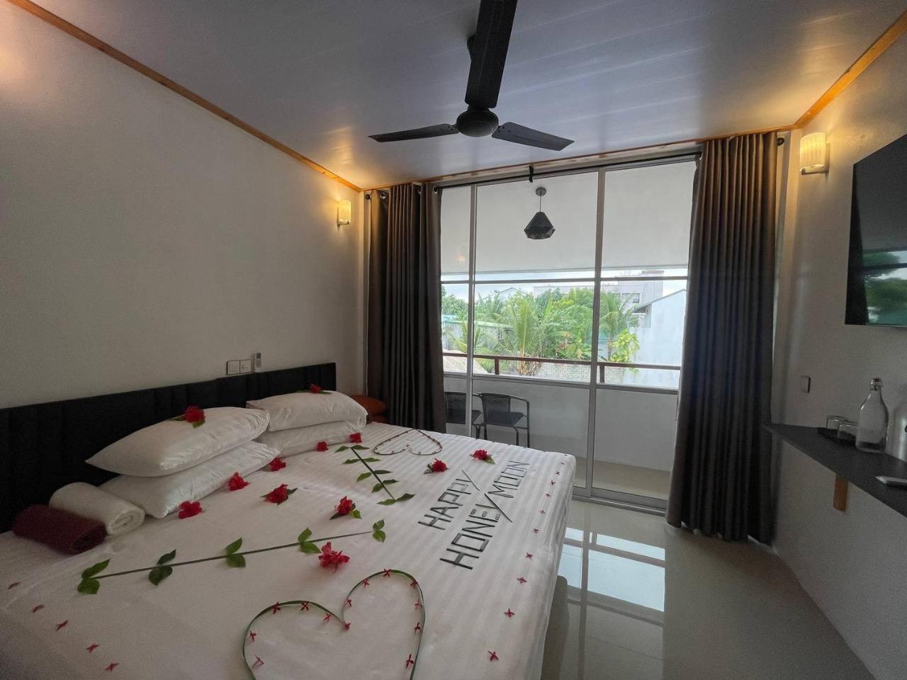 Dacha Thoddoo White Sand Buitenkant foto