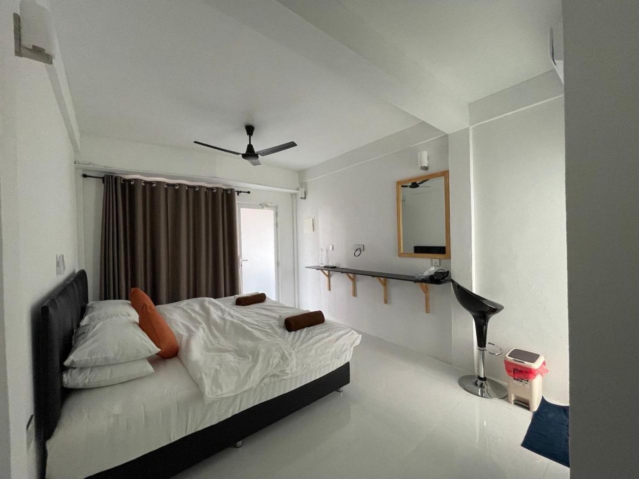 Dacha Thoddoo White Sand Buitenkant foto