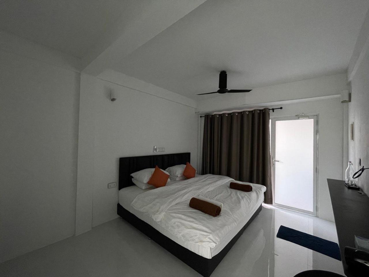 Dacha Thoddoo White Sand Buitenkant foto