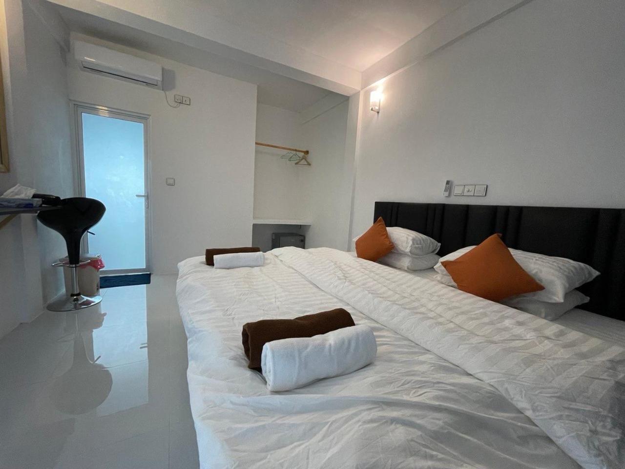 Dacha Thoddoo White Sand Buitenkant foto