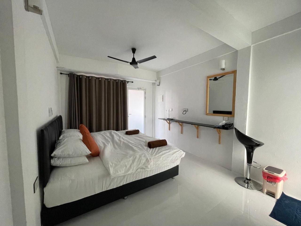 Dacha Thoddoo White Sand Buitenkant foto