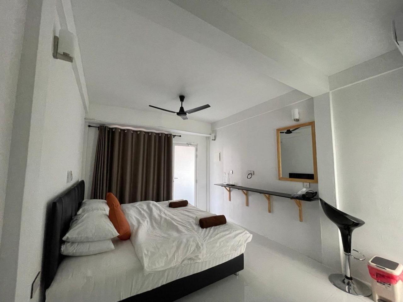 Dacha Thoddoo White Sand Buitenkant foto
